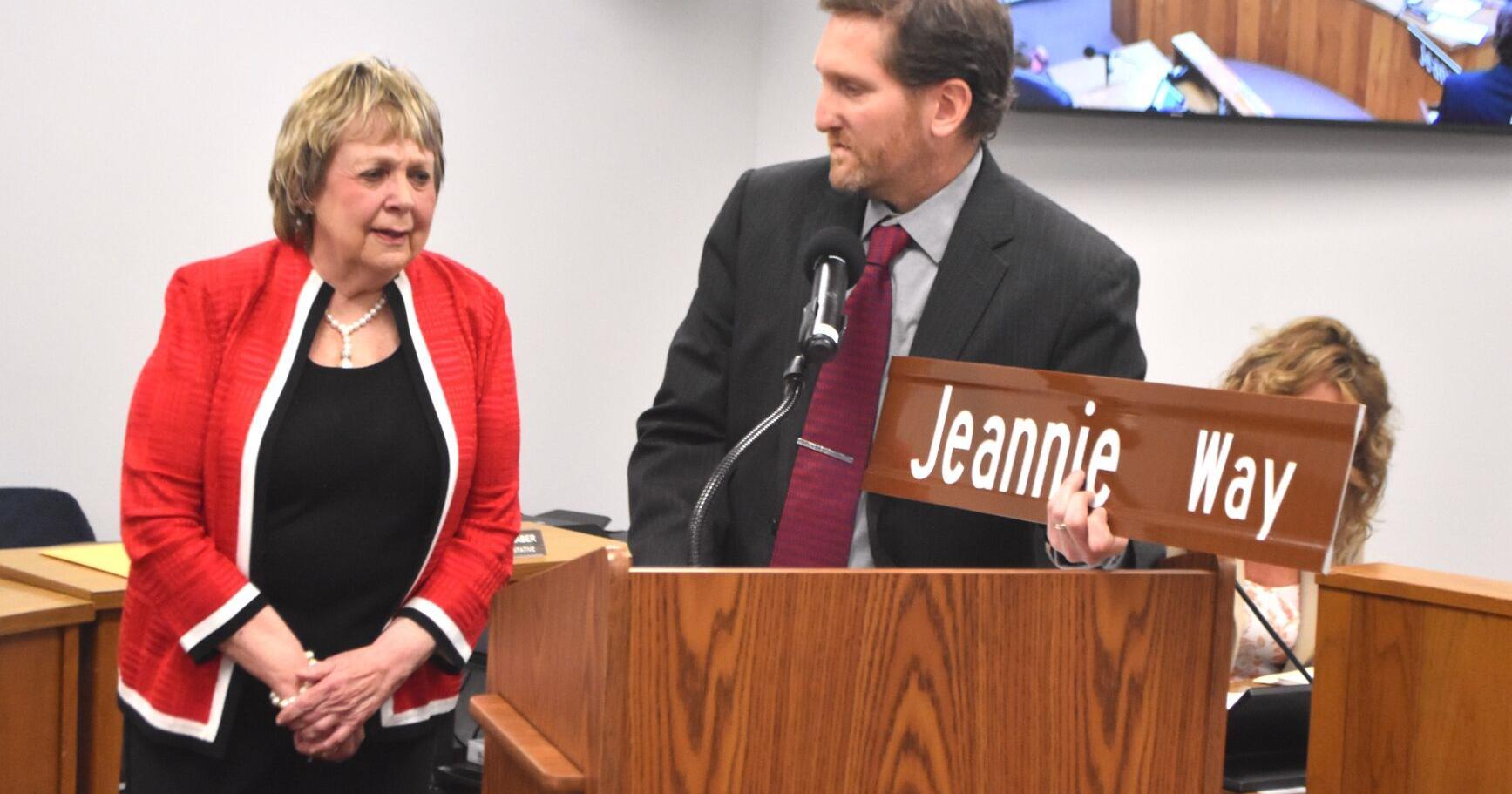 Burlington's longtime mayor hands over the gavel - Vimarsana News