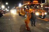 11092019-JT-Holiday_Parade-GSP