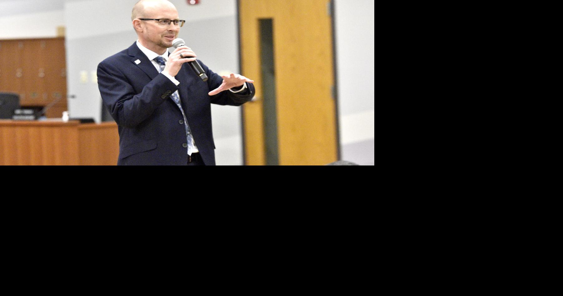 RUSD superintendent finalists tour schools, meet with community