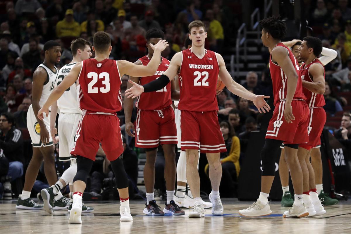 Wisconsin Opens Against Oregon Marquette Draws Murray State