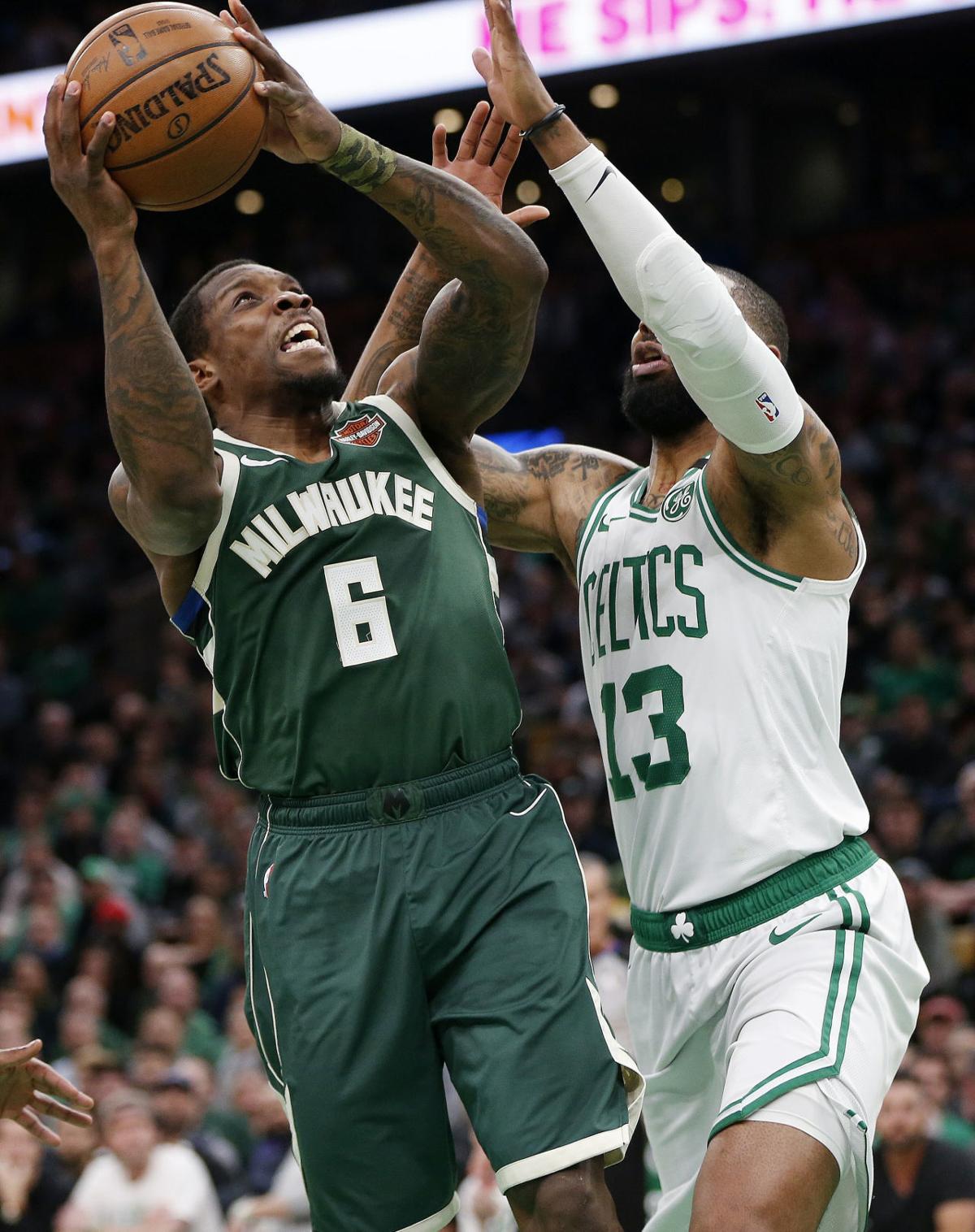 Bucks Giannis Scores 32 To Help Beat Celtics 123 116 And Take 2 1