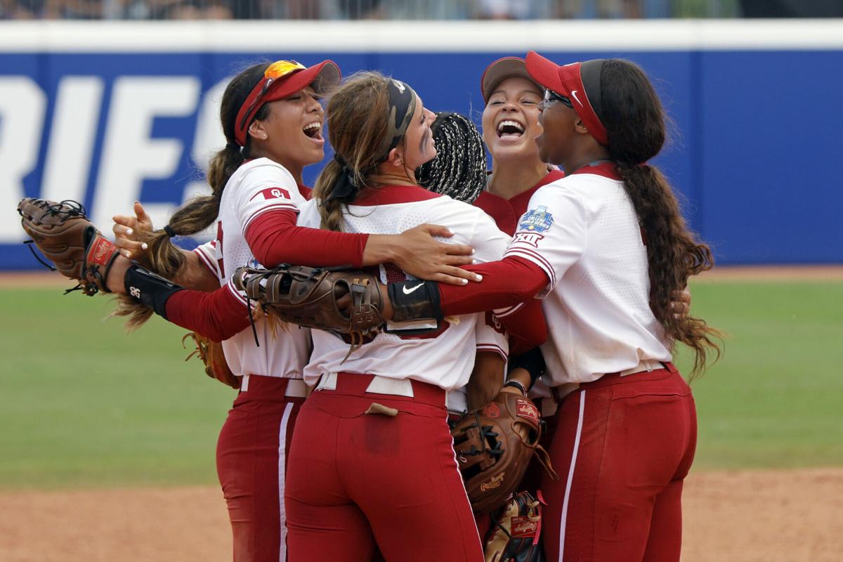 Texas vs #5 UCLA, Women's College World Series Opening Round