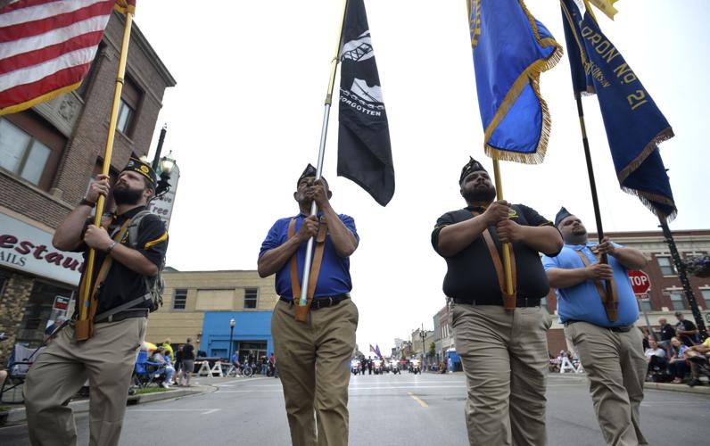 CIVIC VETERANS PARADE 2023