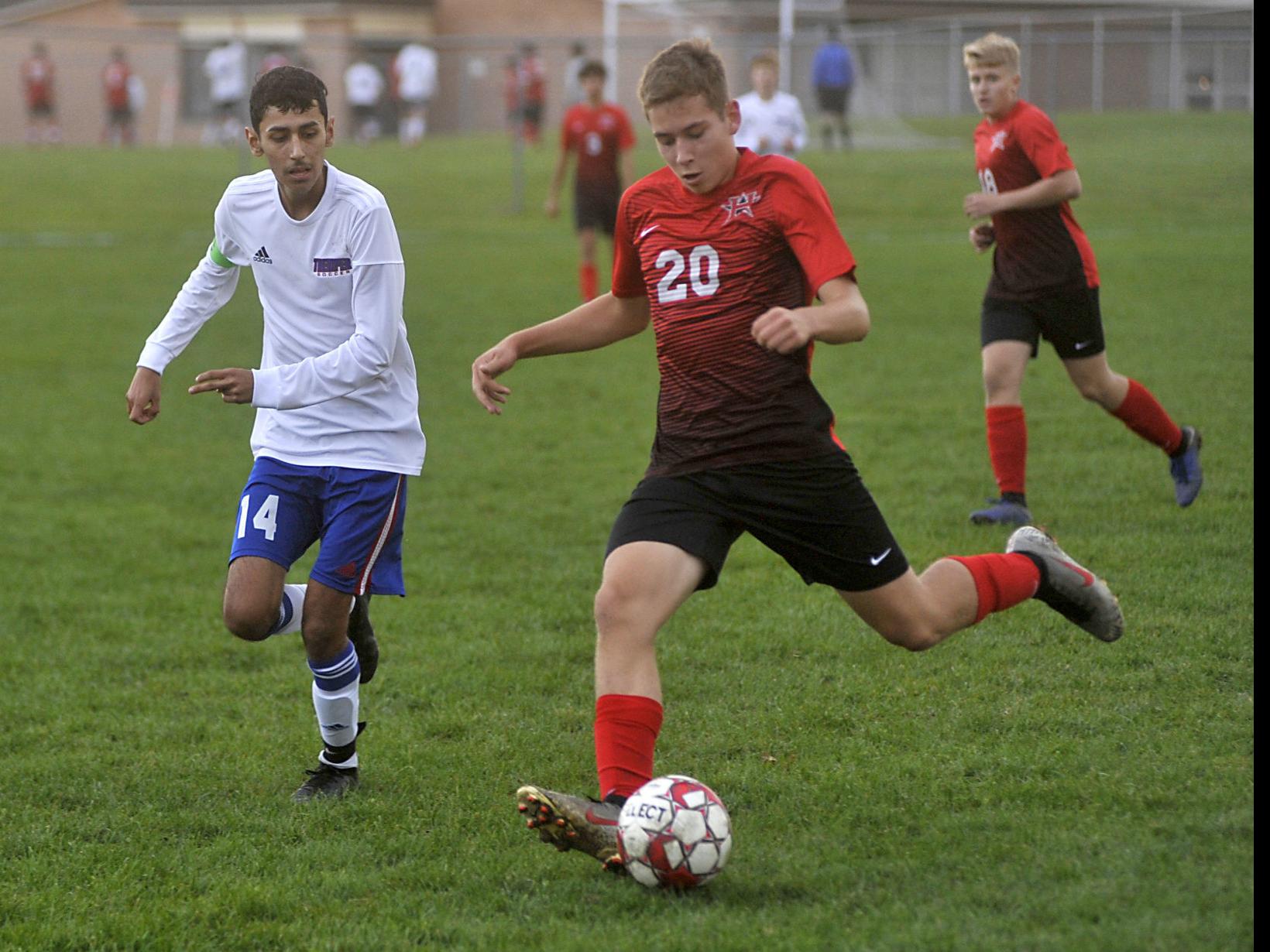 High Schools Horlick Soccer Wins First Sec Title In 15 Years