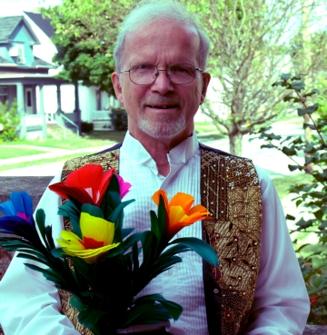 Stan Timson Volunteer Connection: Stan Timm brings magic and smiles to faces of ...