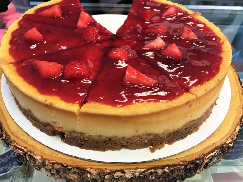 Here S How A Honduran Pharmacist Came To Open Her Own Bakery In West Racine Local News Journaltimes Com