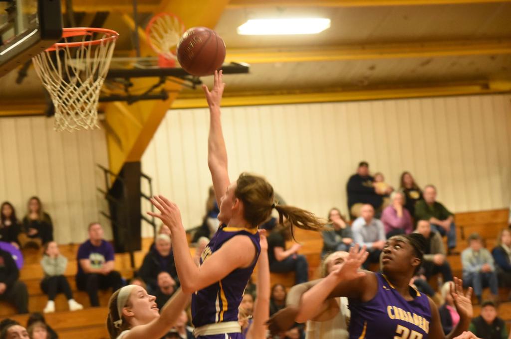 With Video Racine Lutheran S Caroline Strande Breaks Racine