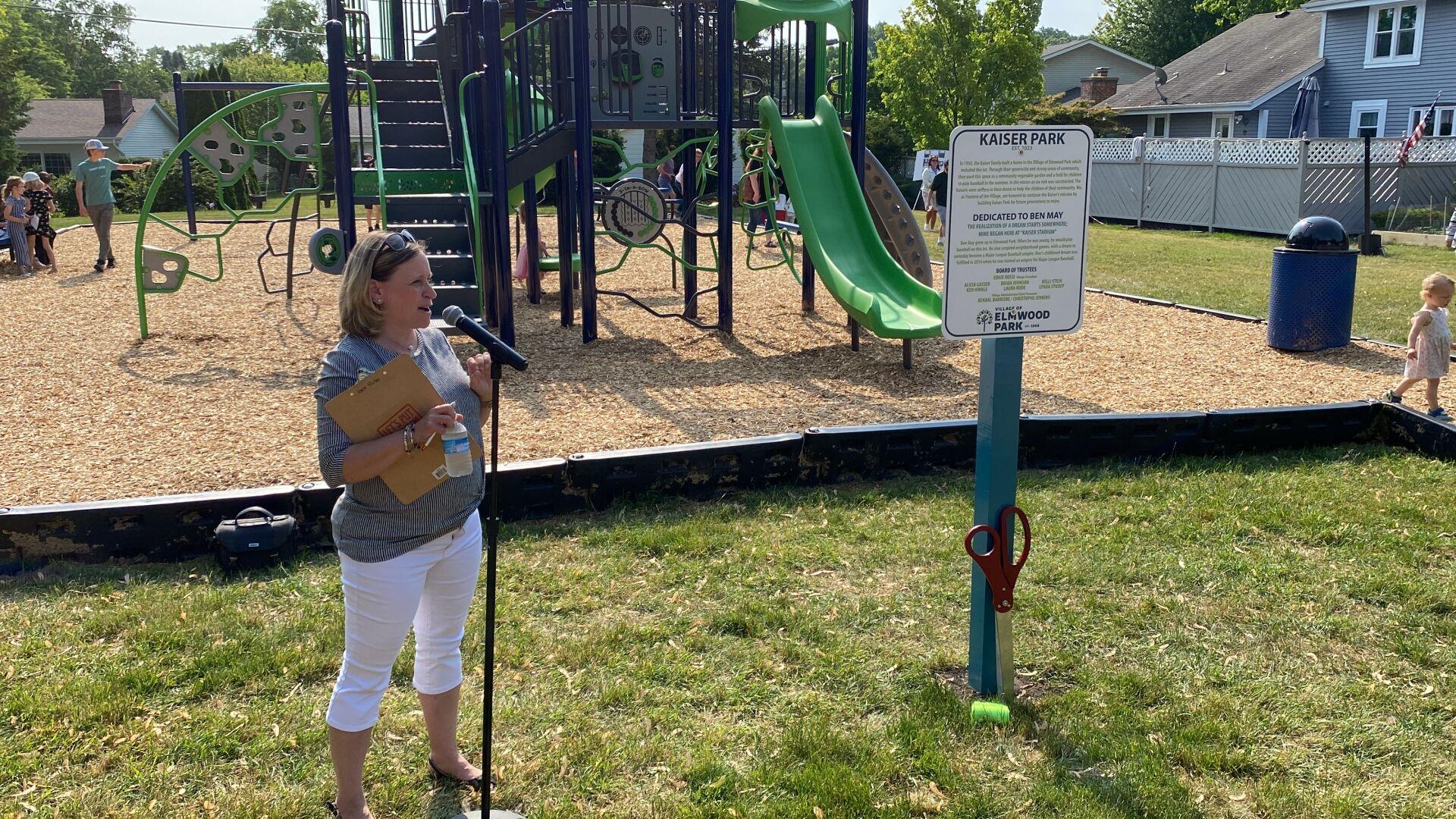 Village of Elmwood Park officially opens its first park