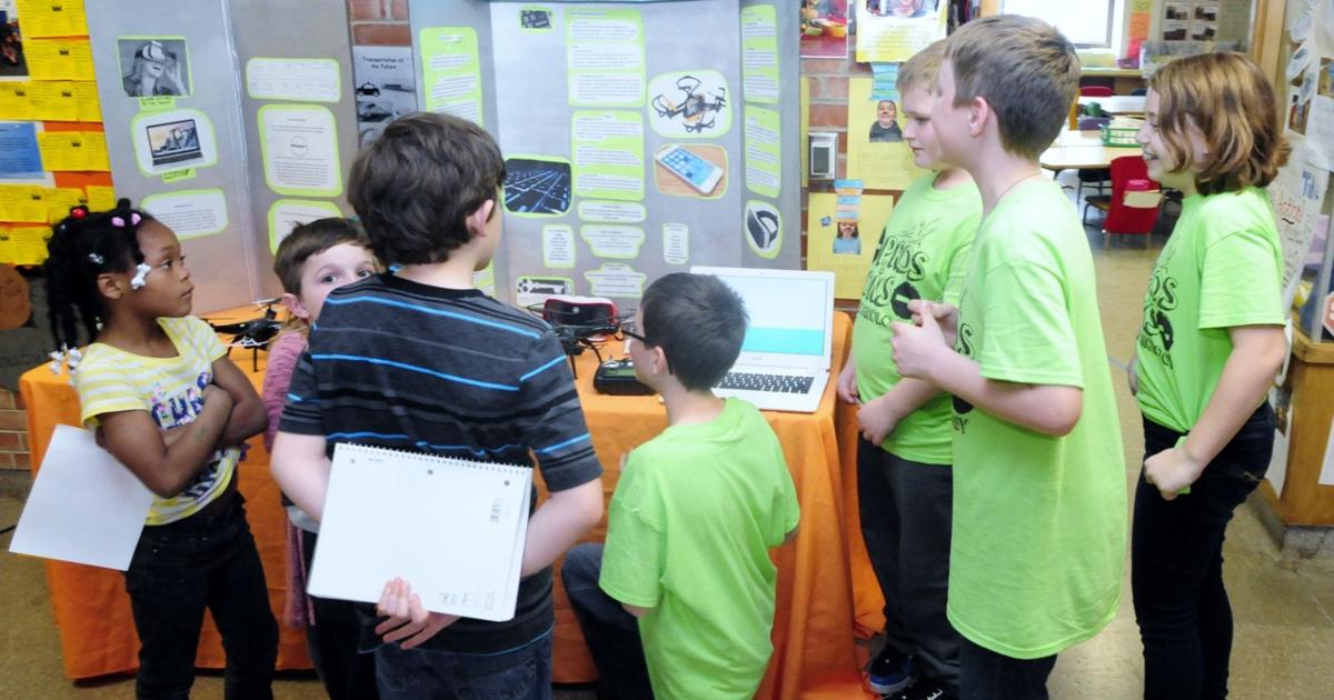 Jefferson Lighthouse Program In Photos: Jefferson Lighthouse 5th Grade Exhibition