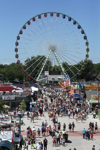 Largest traveling Ferris wheel is a big hit at Wisconsin State Fair