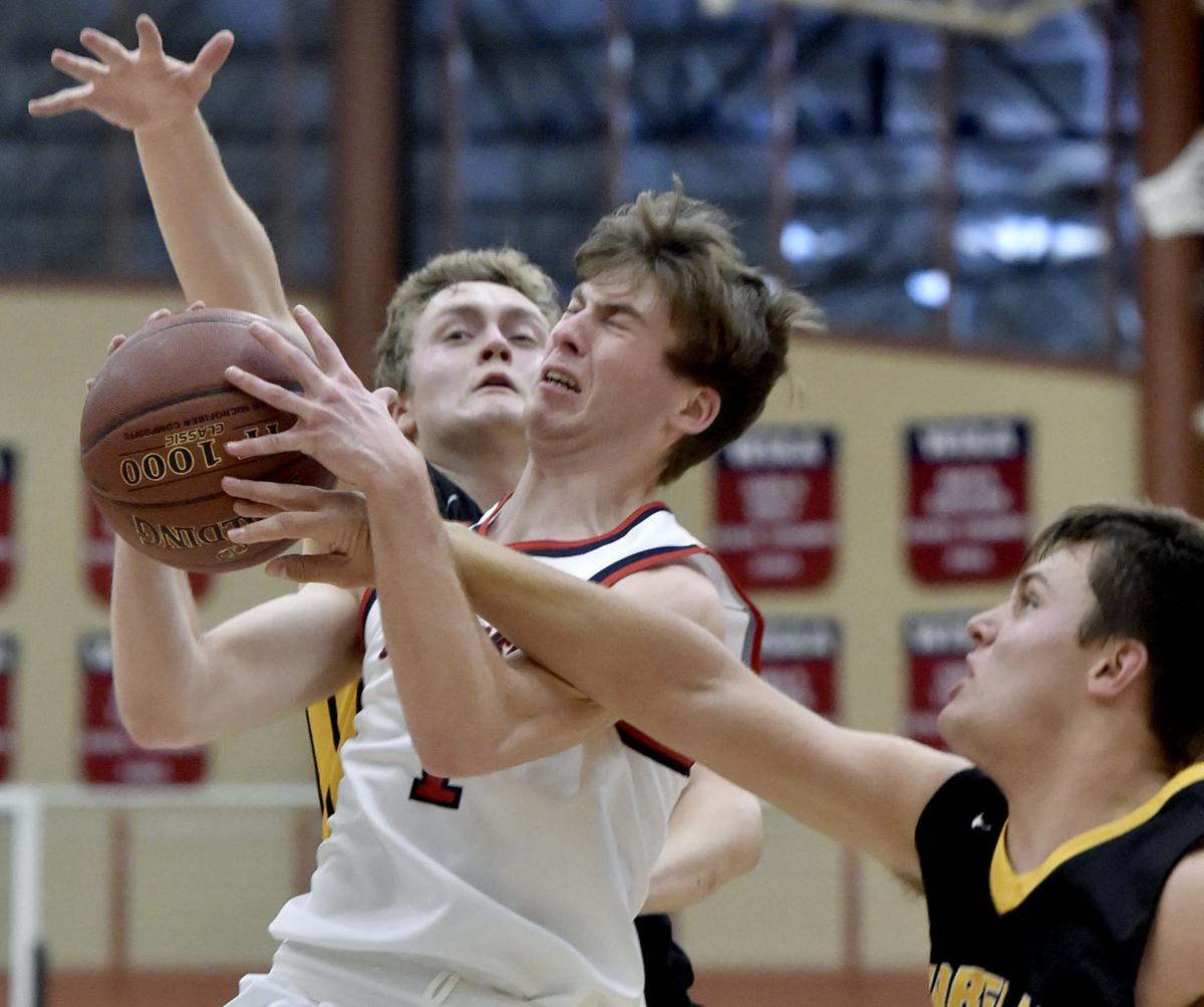 Prep Boys Basketball Prairie School Teams Up On Shoreland