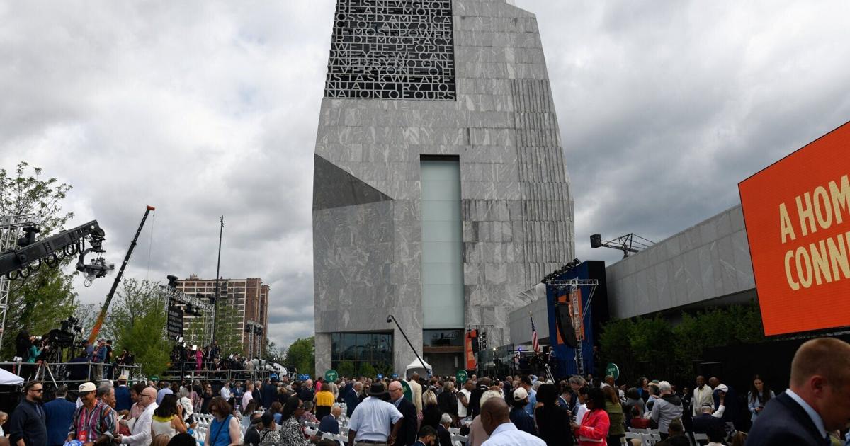 Obama Center opening was celebration of American civility