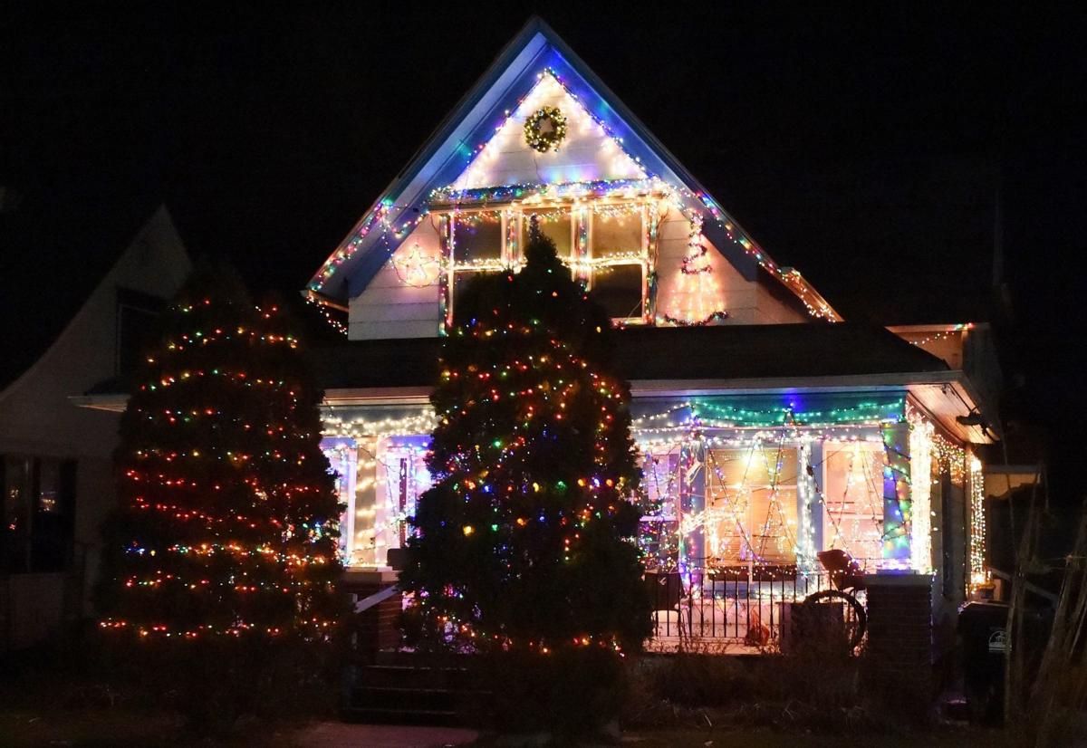 Christmas Lights Racine Zoo 2021