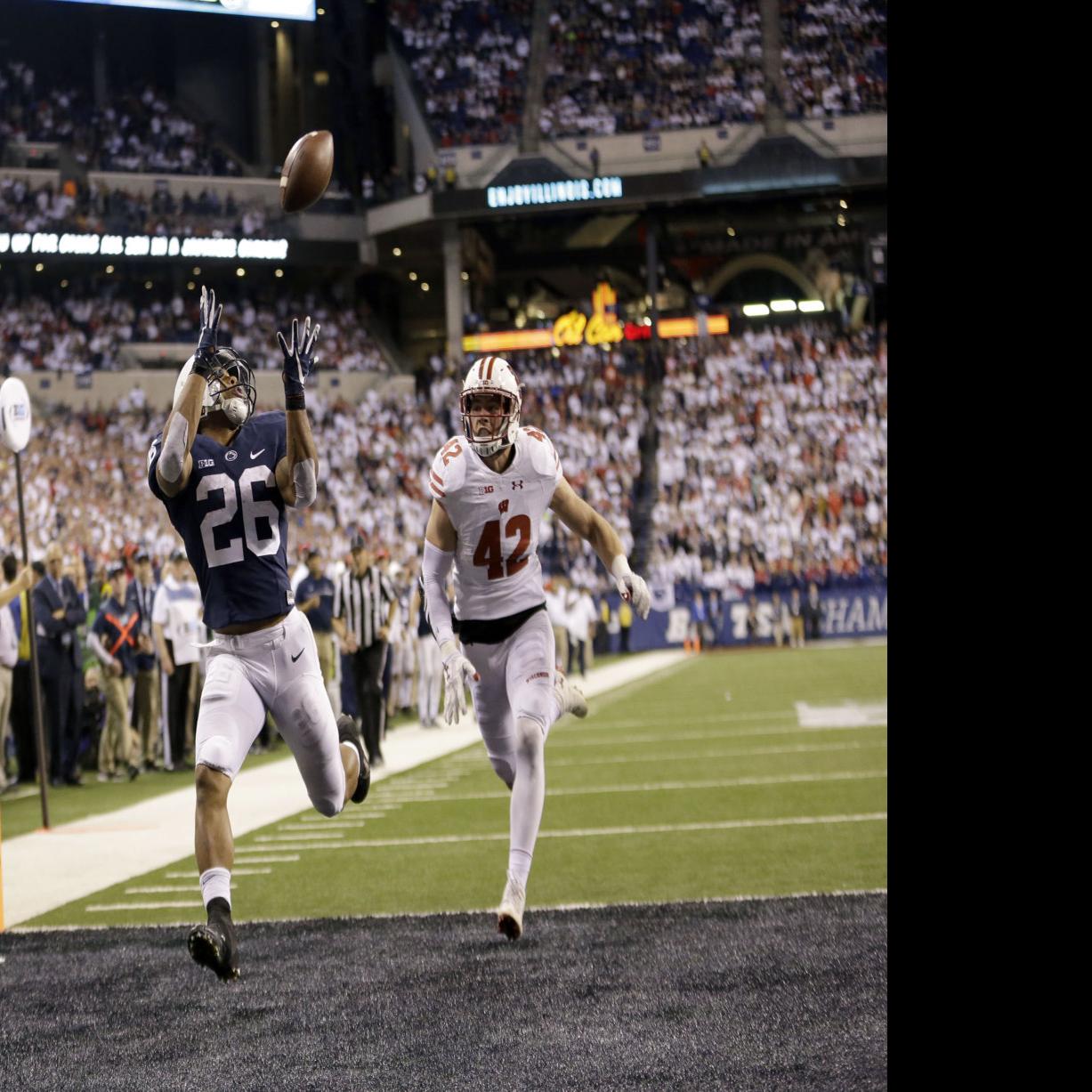 Uw Football Badgers Look To Reverse Fortunes In Title Games