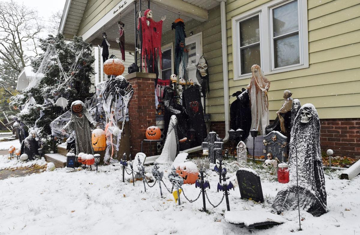 This is Halloween? 2019 first recorded year for snow on Oct. 31 Local