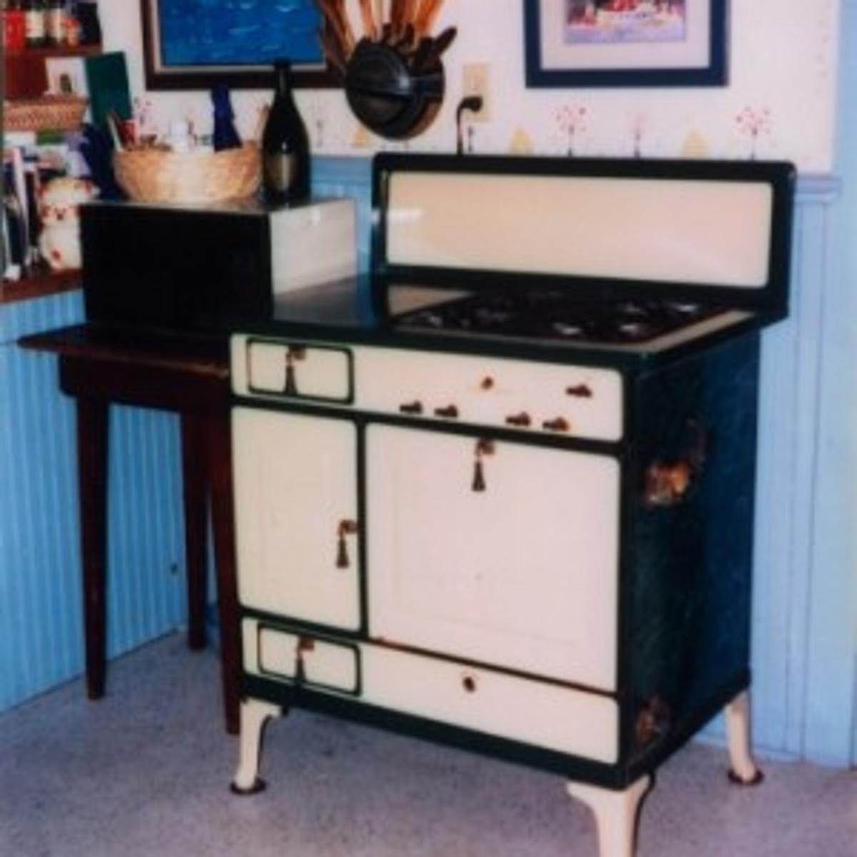 My Best Bargain A 1920 Detroit Jewel Gas Stove For Less Than 10 Home And Garden Journaltimes Com