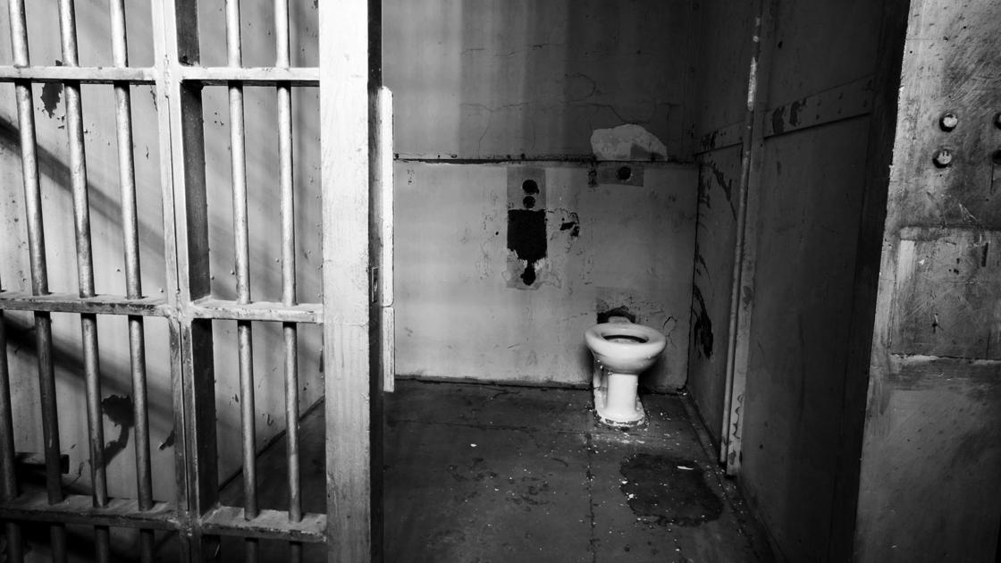 How gossip spreads among inmates within the Racine County Jail Crime