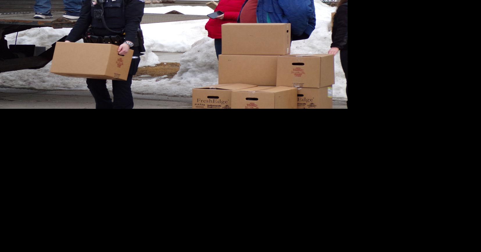 'Filling a gap some food pantries can't meet' Drivethru at Mount