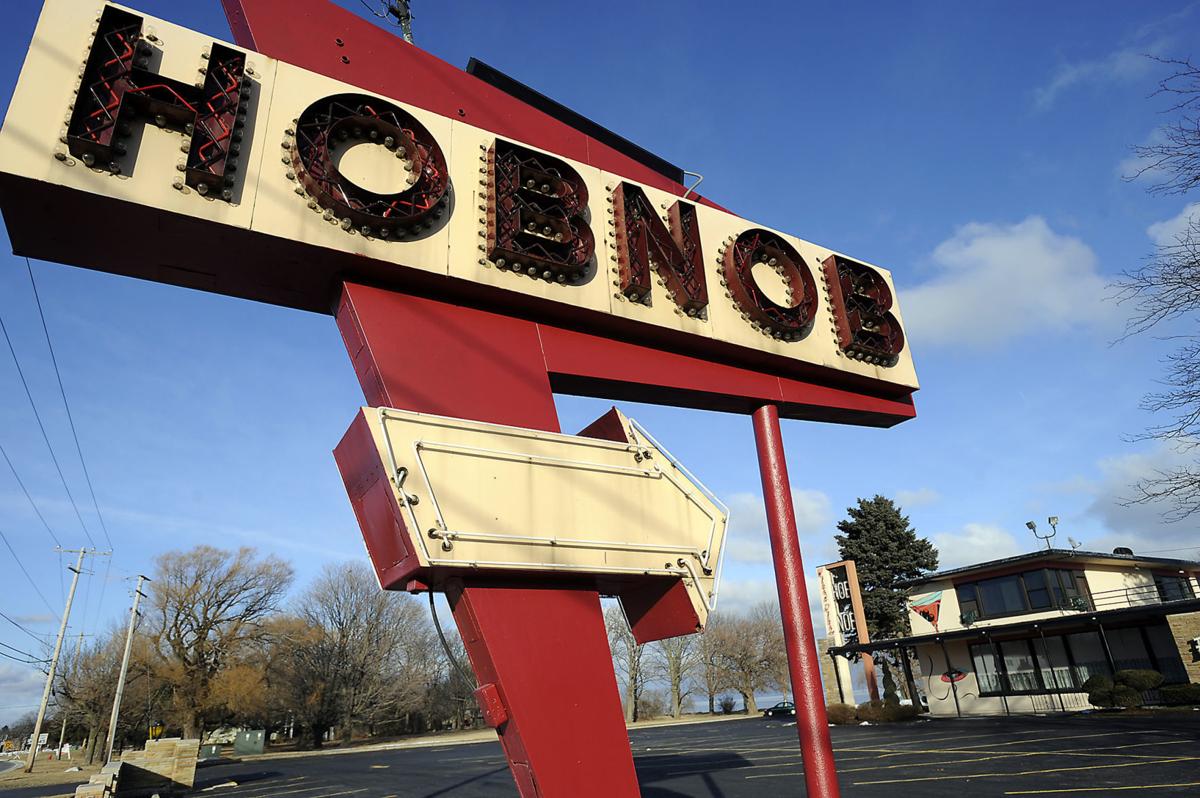 DISH HOBNOB