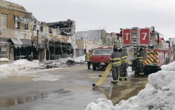 fire at kenosha yacht club