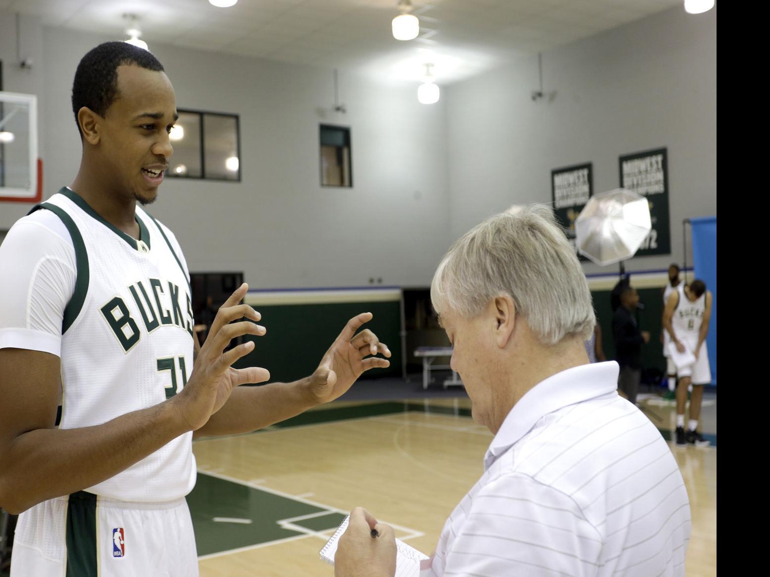 Middleton S Injury Puts Damper On Training Camp Basketball