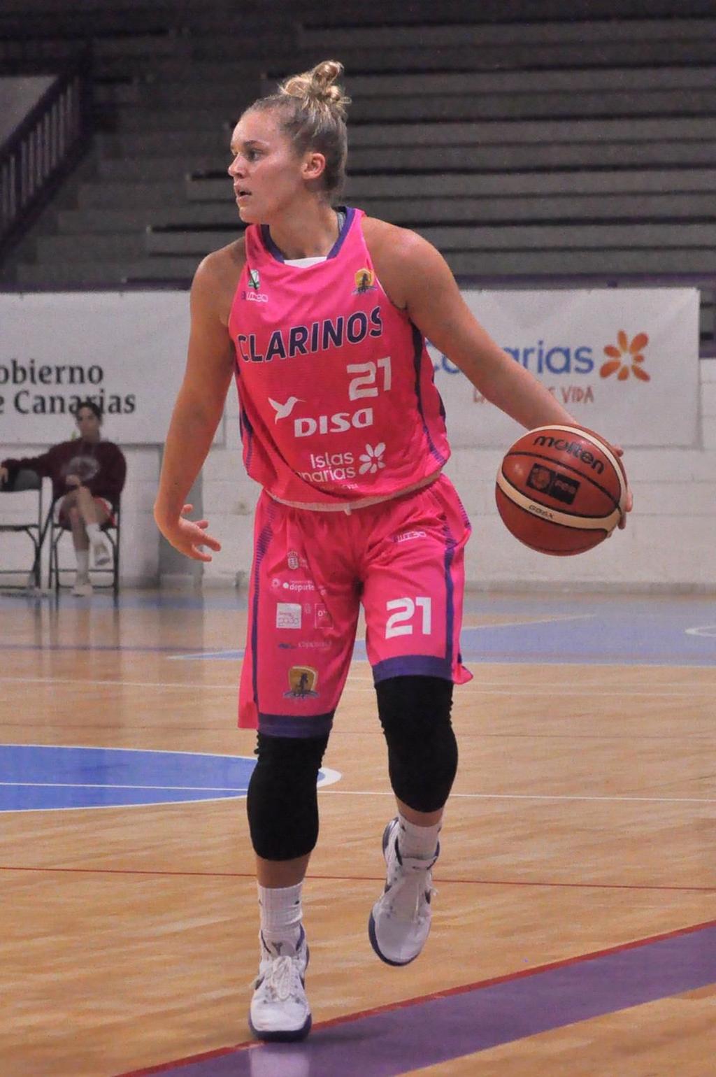Women S Basketball Logic Ortiz Will Play Together For The