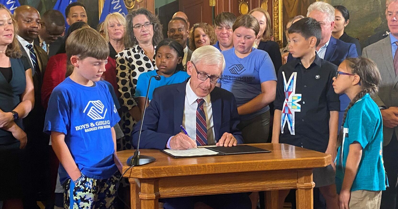 Tony Evers signs Wisconsin budget - Vimarsana News