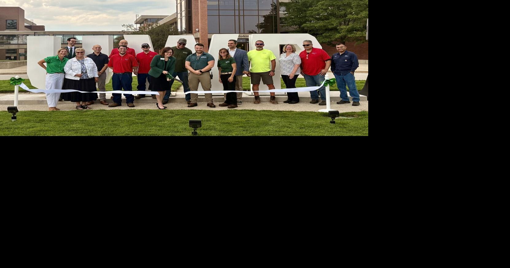 New monument unveiled as UW-Parkside opens fall semester