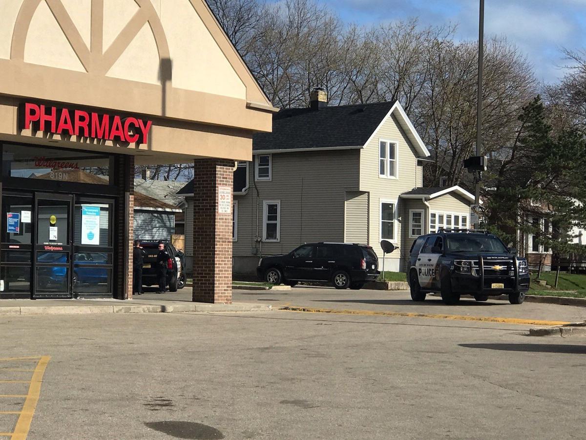 Walgreens vehicle pursuit