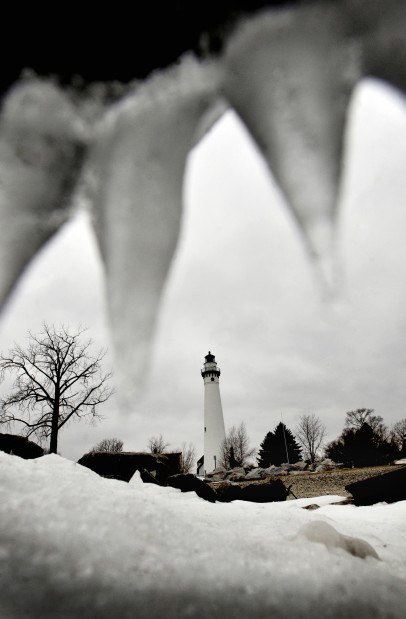 Lighthouse Icicles