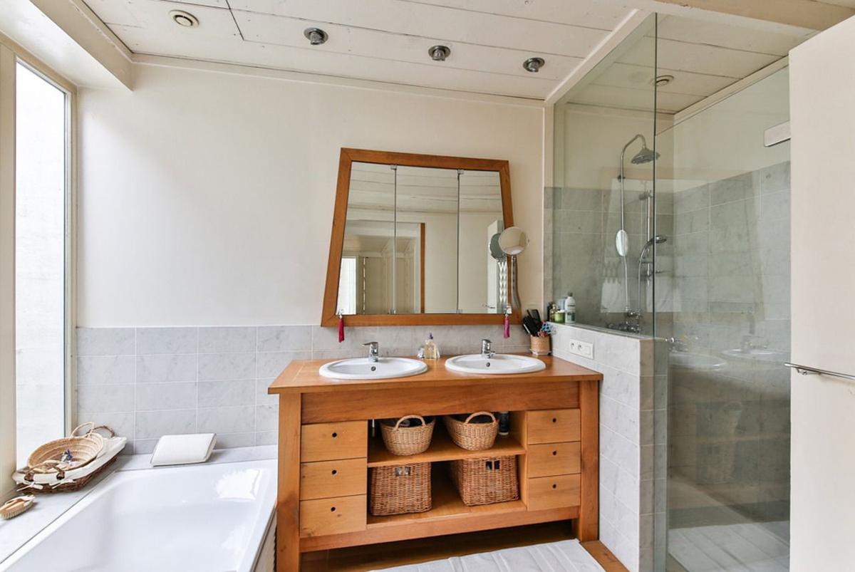 4 Bathroom Cleaning Hacks Home And Garden Journaltimes Com