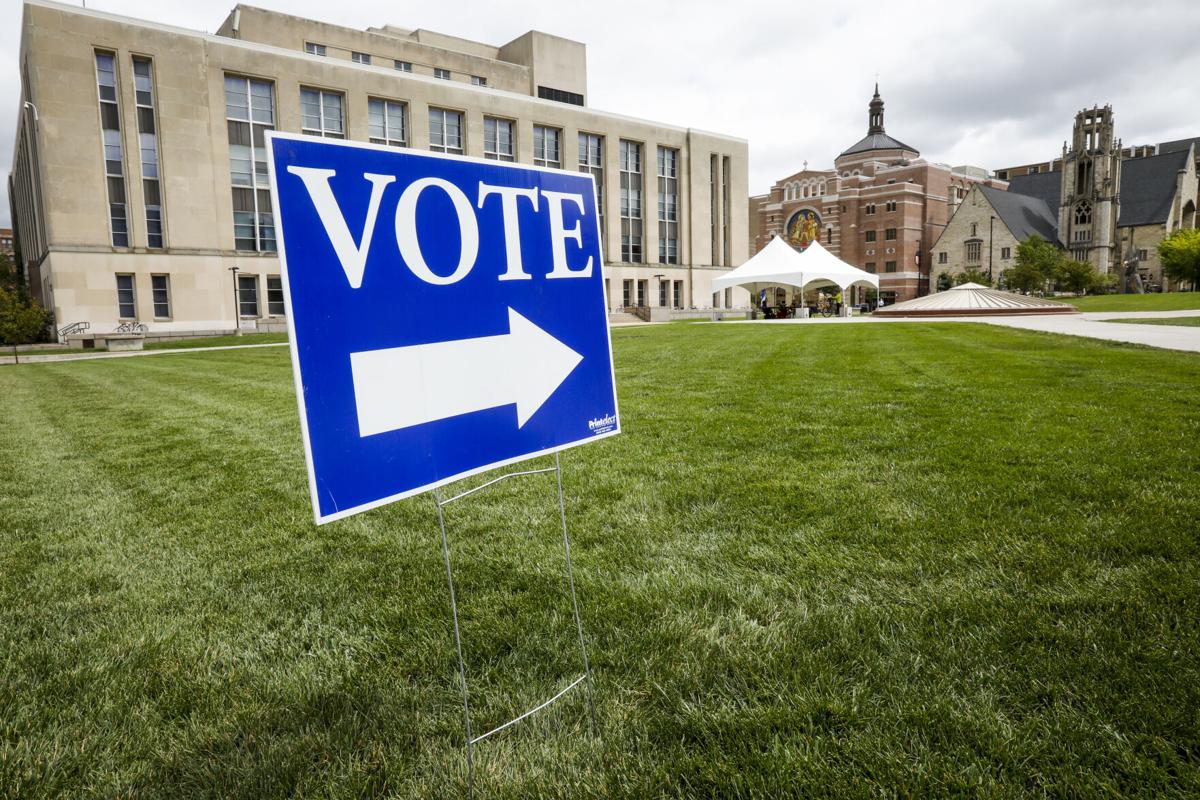 Vote sign on Library Mall