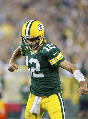 Pro Bowlers name league MVP and it's not Aaron Rodgers or Tom Brady