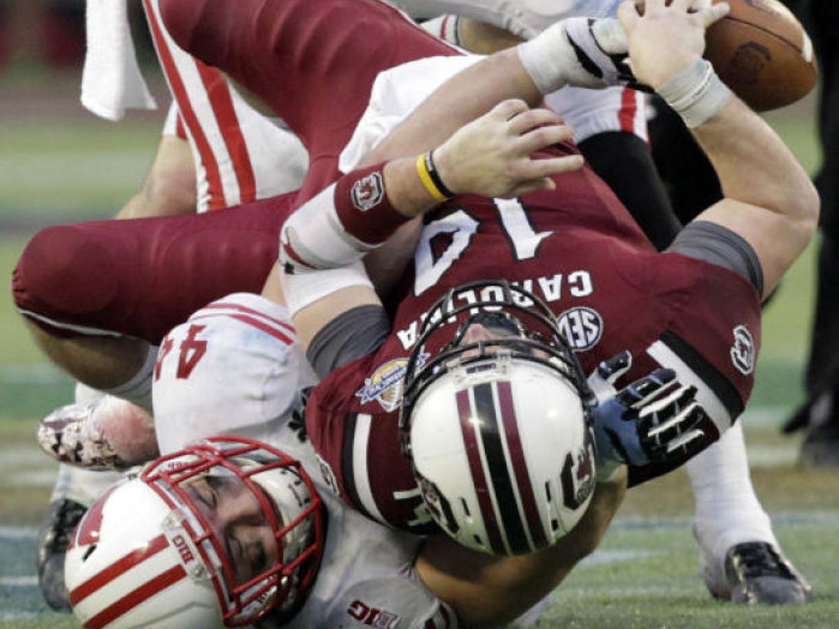 Gery Woelfel Packers Should Draft A Badger Sports Journaltimes Com