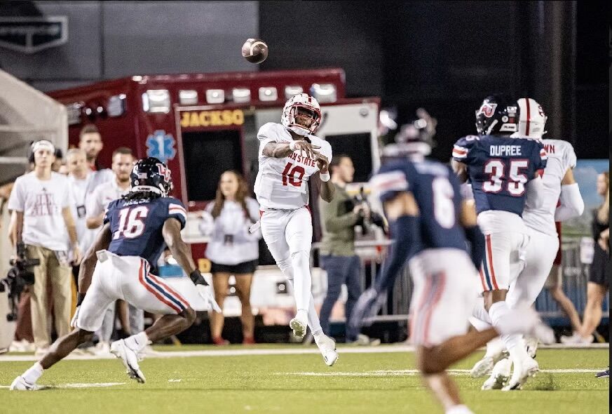 BIG TIME! Late Interception Lifts Jax State Past UTEP in FBS Debut