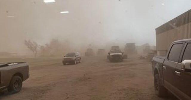 Patrol identifies 2 killed in pileup during Kansas dust storm | Stories ...