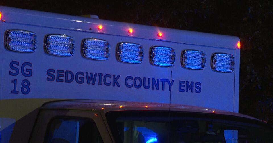 One critically hurt following west Wichita crash: Dispatch