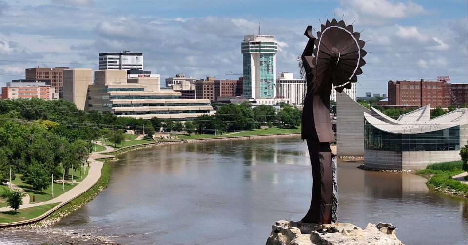 Men's homelessness organization in Wichita offers resources during heat advisory, high temps