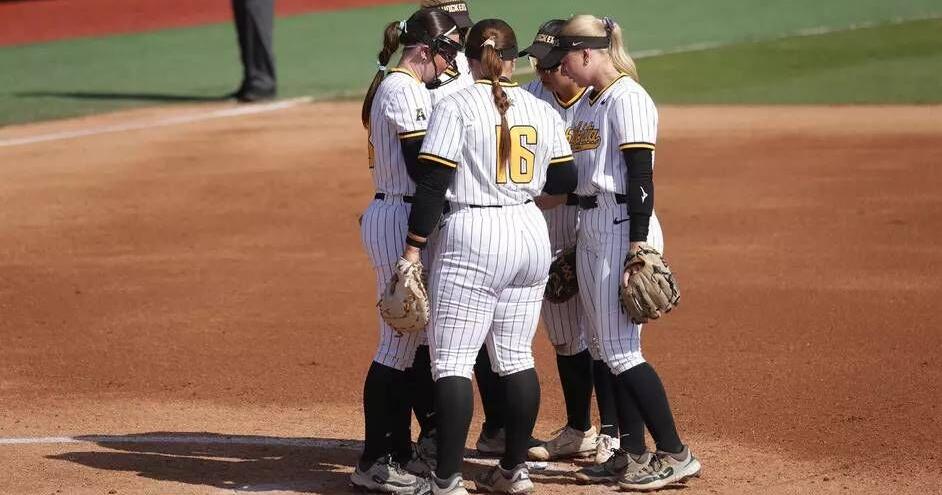 ECU upsets Wichita State in American semifinals