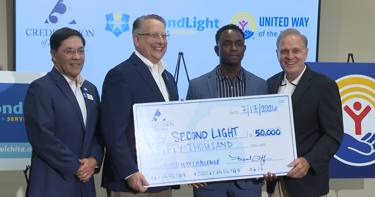 Credit Union of America donates $50,000 to Second Light through challenge grant