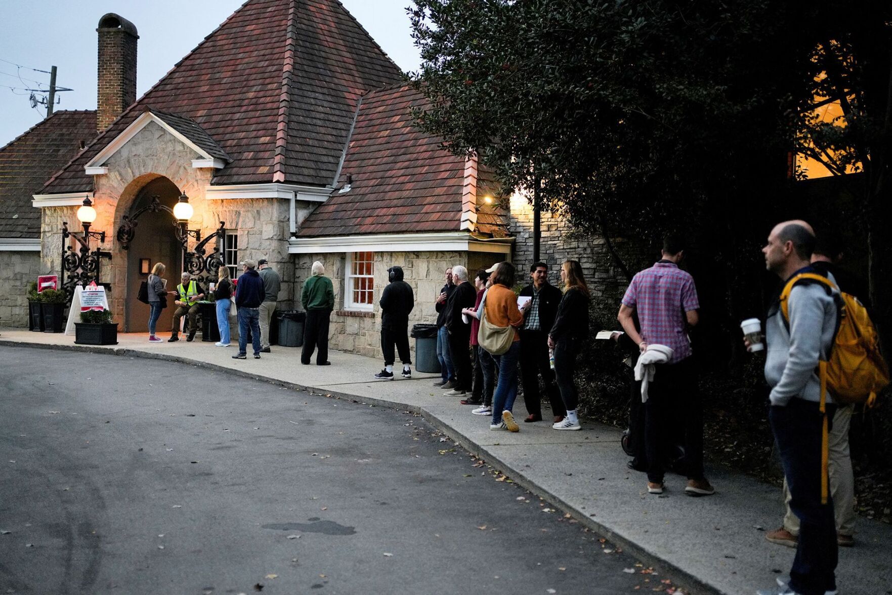 Non-credible Bomb Threats Against Atlanta-area Polling Places Were From ...