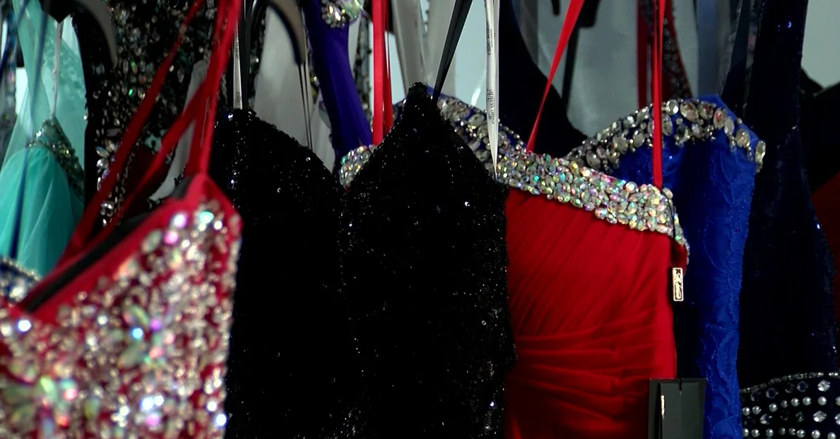 two piece prom dresses Two Pieces Off The Shoulder Red Prom Dresses With Floor Length ARD2225