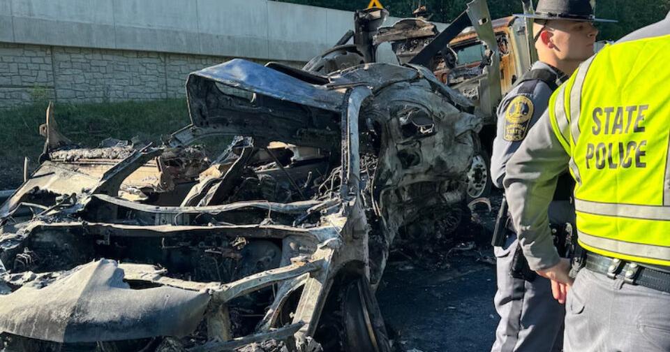 13-year-old, 7-year-old among 5 killed in massive crash on I-95 in Virginia: Police