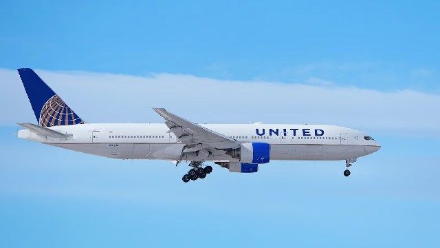 United Airlines B737-200 他1点 かずお００７ www.JetCollector.com: United Airlines B757-200 Battleship