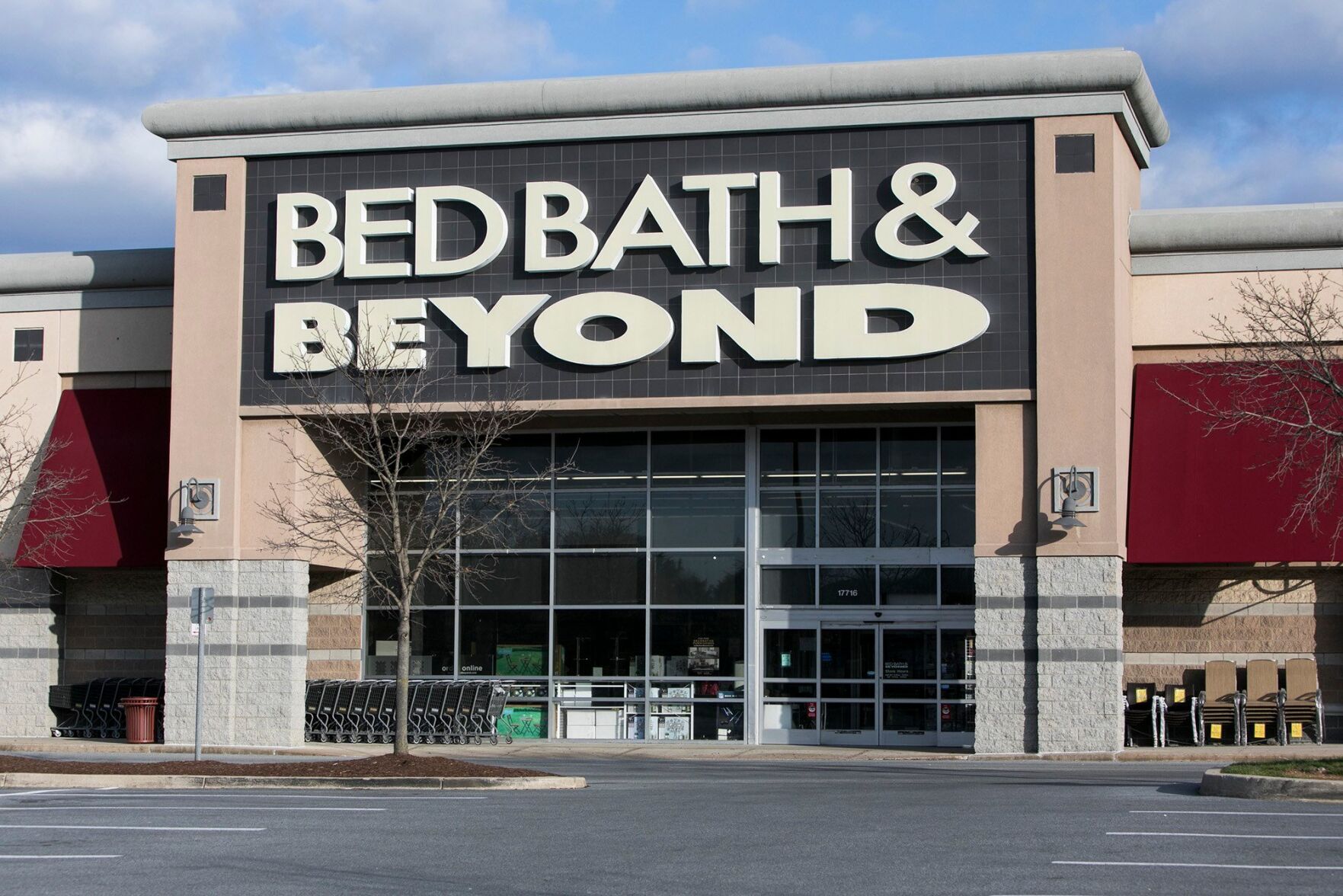 Bed Bath & Beyond Is Closing 149 More Stores. See The List | Stories ...