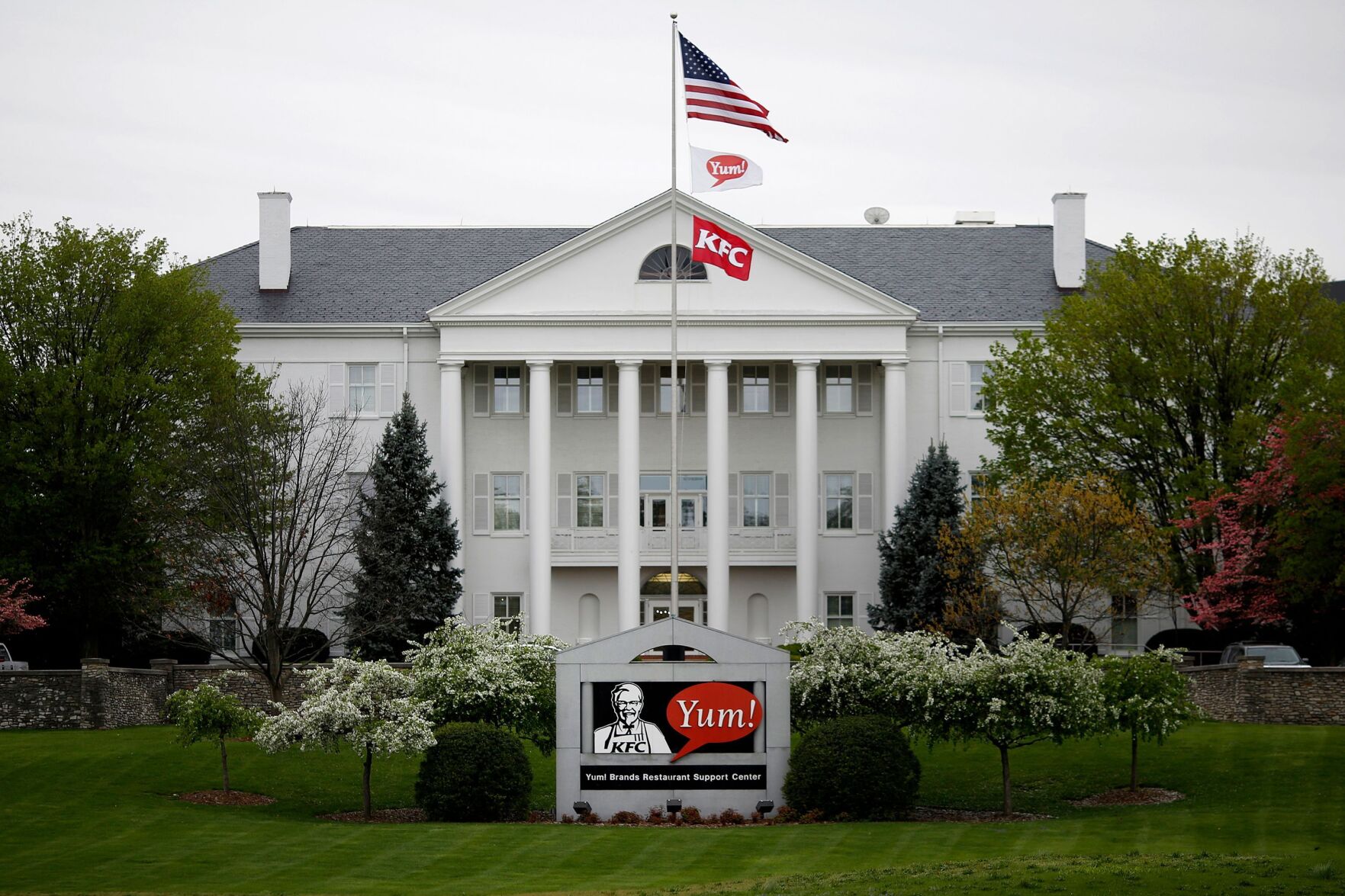 KFC is leaving Kentucky Business(02)