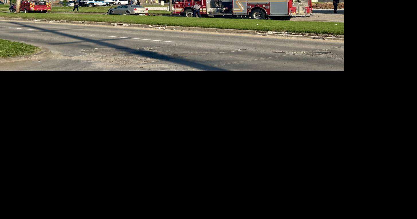 Man dies after suffering medical emergency, crashing in south Wichita ...