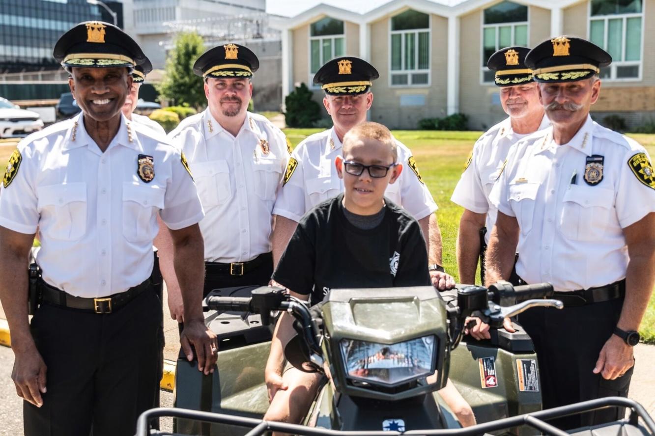12 year old sworn in as honorary sheriff ahead of organ transplant