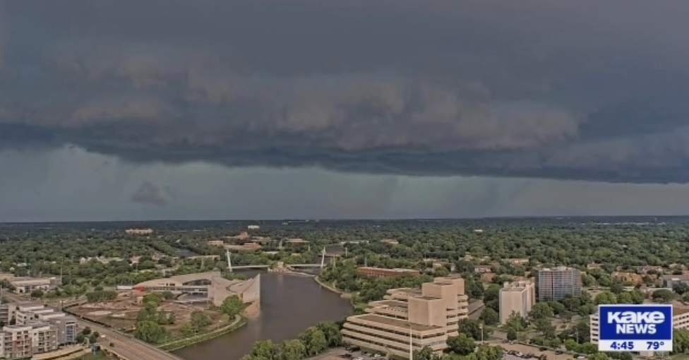 Tuesday storms knock down tree limbs, causing flooding and power ...