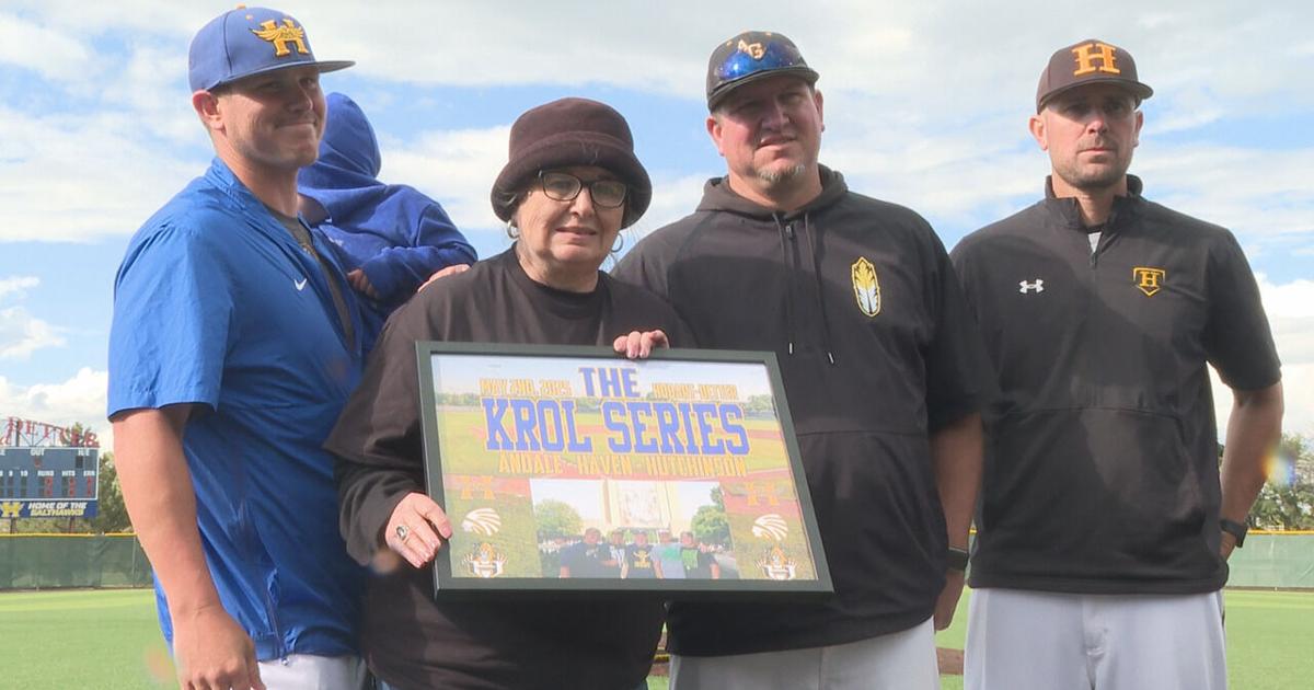 Krol brothers coach against one another in unique